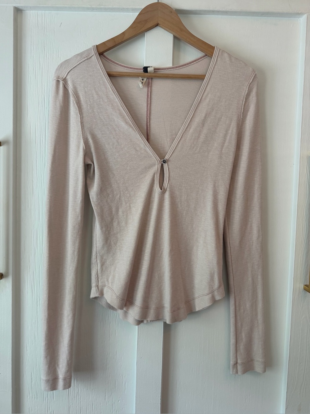 We the Free Women's Fitted Henley LS, Size Medium.